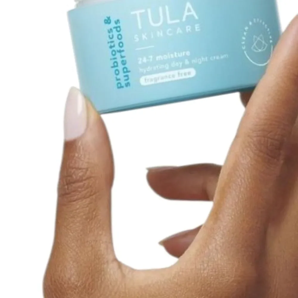Tula Skincare 24-7 Moisture Cream - Light Blue